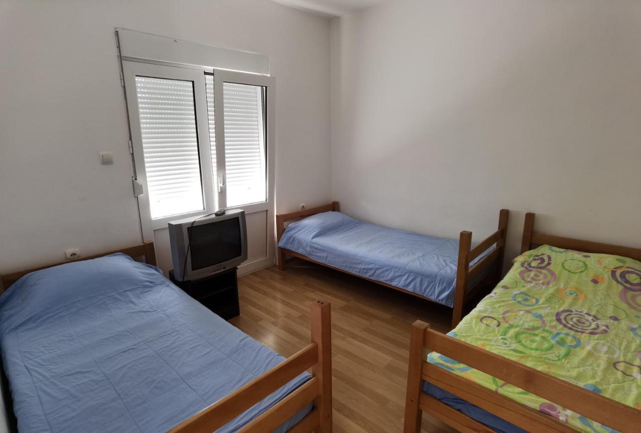 Nikolic Apartment *